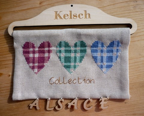KELSCH COLLECTION 1 point de croix la cigogne qui brode