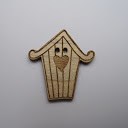 bouton bois au ptit bonheur - la cigogne qui brode